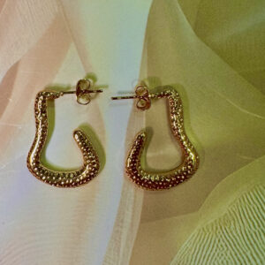 Unique gold earrings