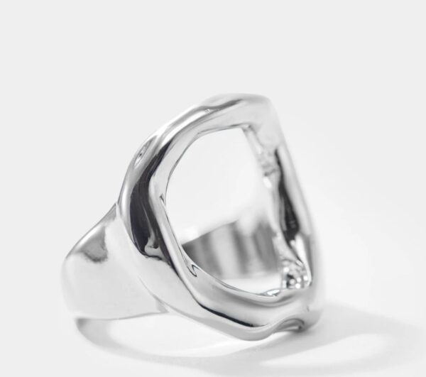 Silver geometric fashion ring