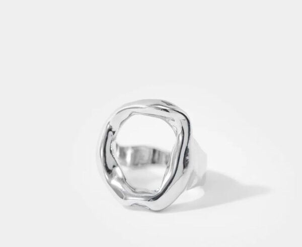 Silver geometric fashion ring - Image 3
