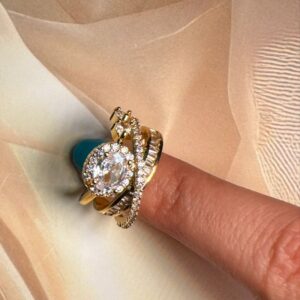 Diamond 3 joint band rings