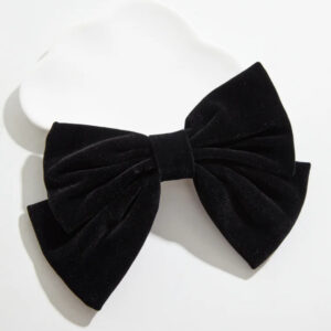 Bow velvet hair clip