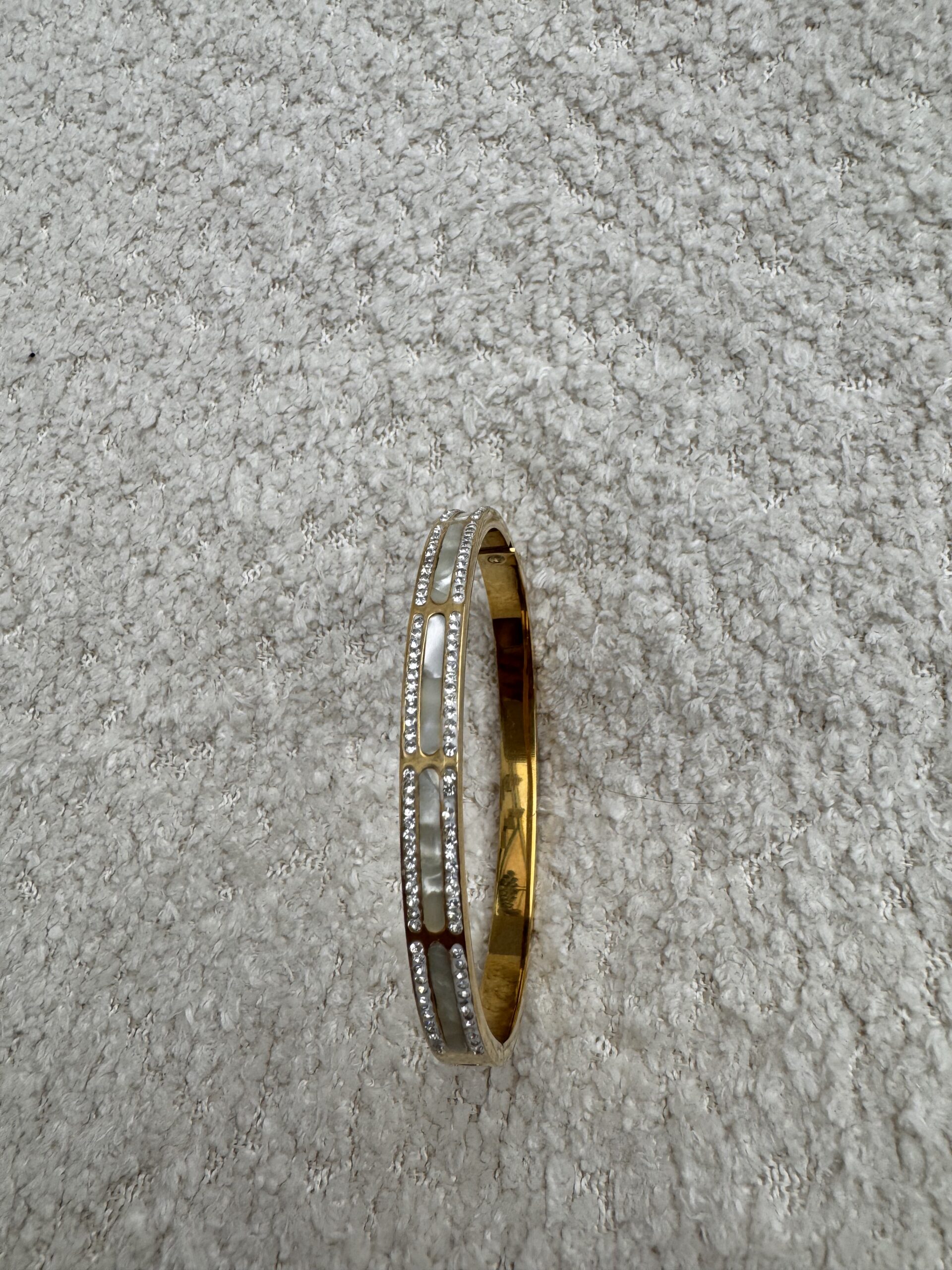 Mother of Pearl, stone, gold plated bracelet - Image 4