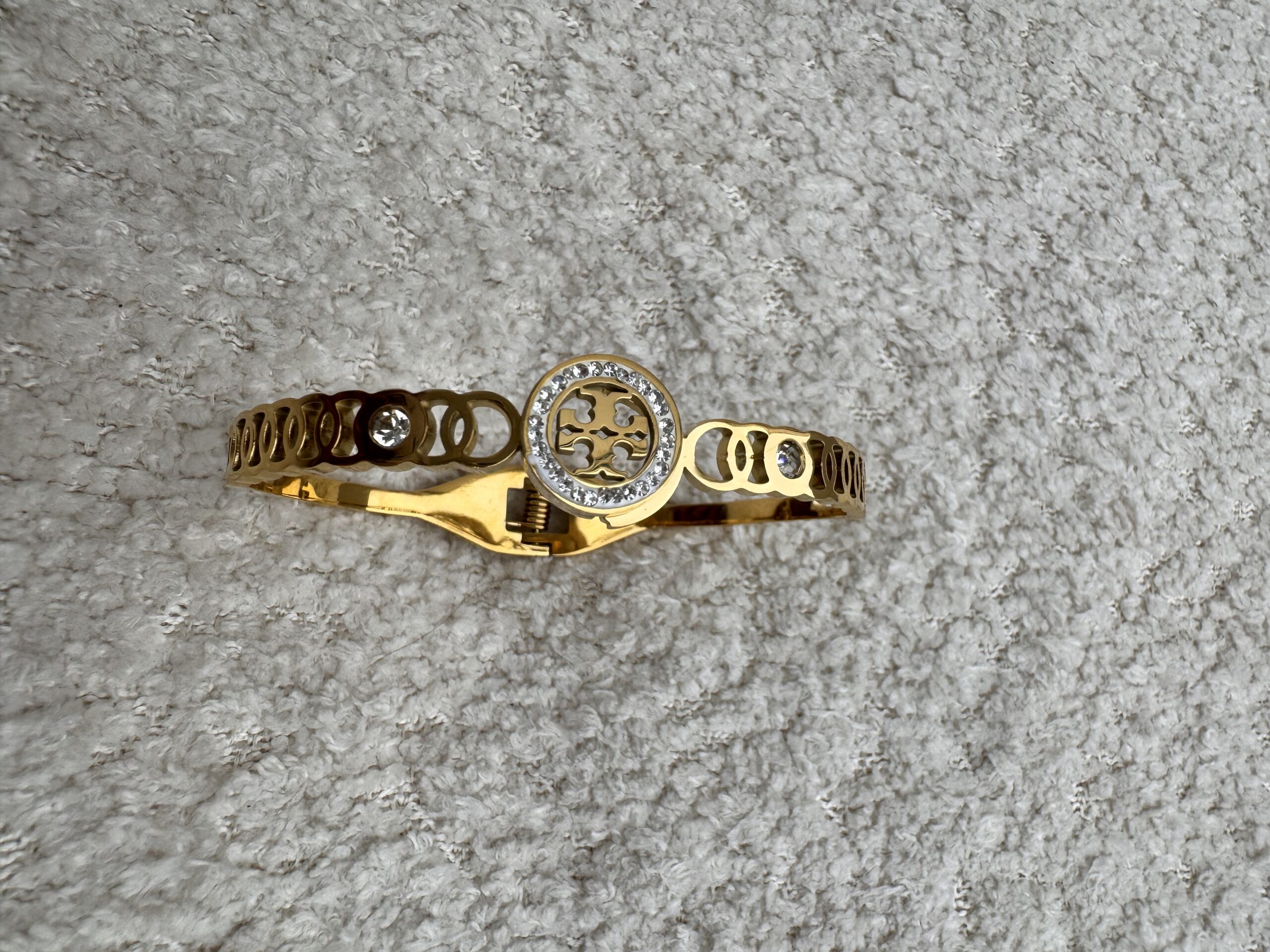 Designer inspired gold plated bracelet - Image 6